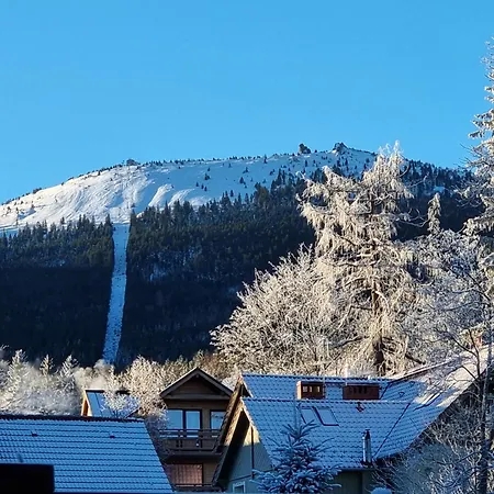 לינה וארוחת בוקר Scots Goscinne