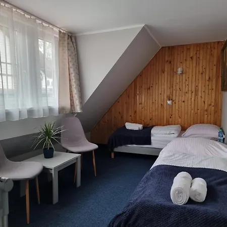 Scots Goscinne לינה וארוחת בוקר 3*