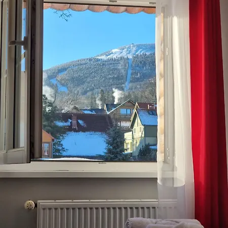 Scots Goscinne Oda ve Kahvaltı Szklarska Poreba