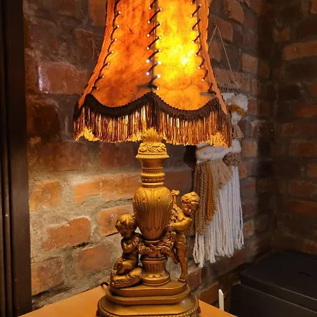 Scots Goscinne שצ'קלארסקה פוראובה