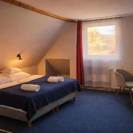 Scots Goscinne Bed & Breakfast 3*