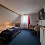 SCOTS pokoje gościnne - Klimatyczny dom blisko szlaków i centrum od 1867 Bed and breakfast Szklarska Poręba