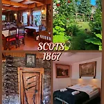 SCOTS pokoje gościnne - Klimatyczny dom blisko szlaków i centrum od 1867 Bed and breakfast 3*
