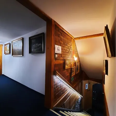 Bed & Breakfast Scots Goscinne - Klimatyczny Dom Blisko Szlakow I Centrum Od 1867 Szklarska Poreba