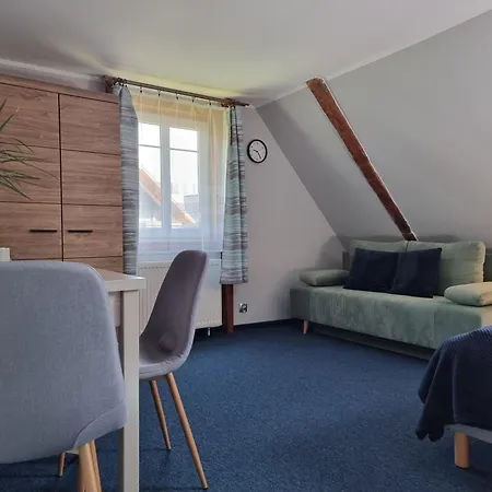 Bed & Breakfast Scots Goscinne 3*