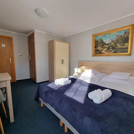 Bed & Breakfast Scots Goscinne