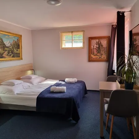 Scots Goscinne 3* 斯克拉斯卡波伦巴