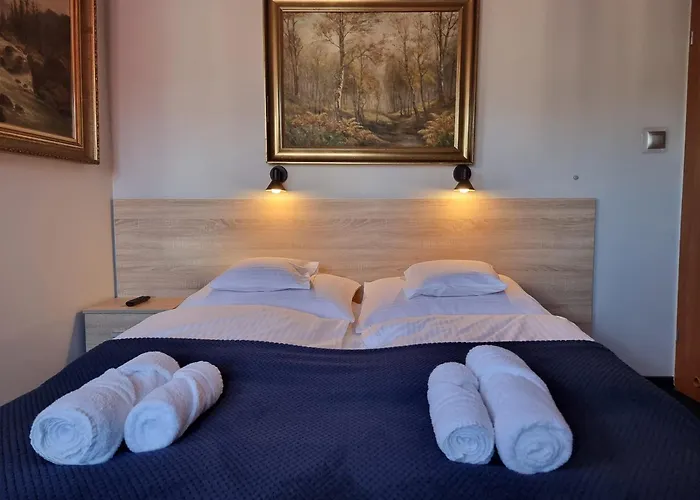 Scots Goscinne 3* 斯克拉斯卡波伦巴